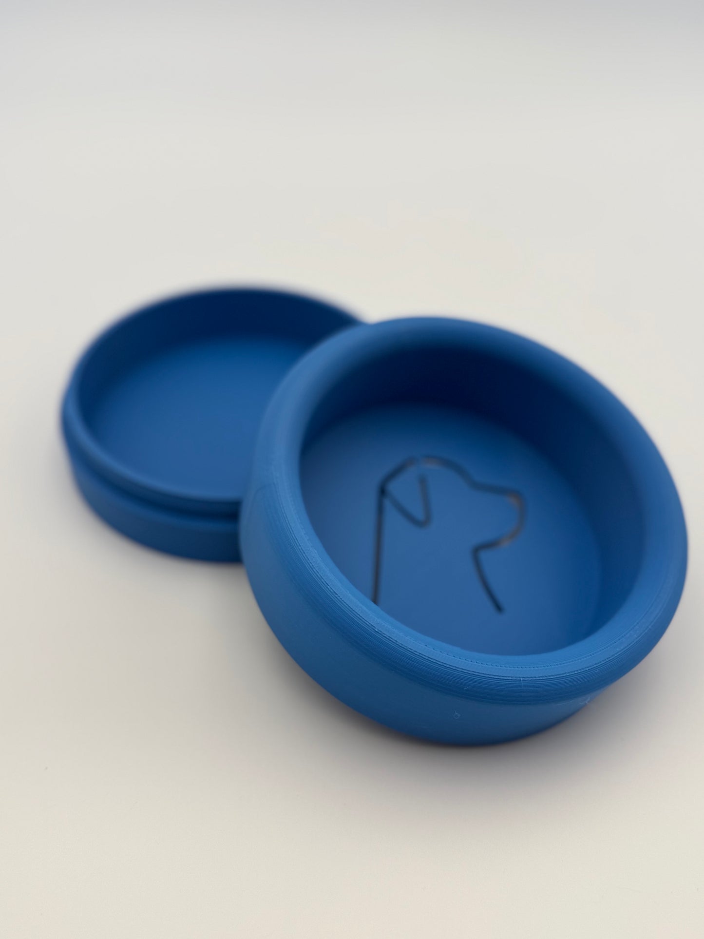 Hund Twist & Sniff - twistable nosework container with a double bottom